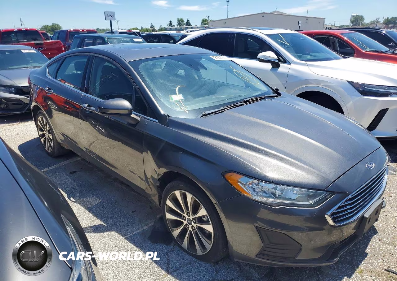 2019 Ford Fusion VIN:3FA6P0T97KR260968 - 4