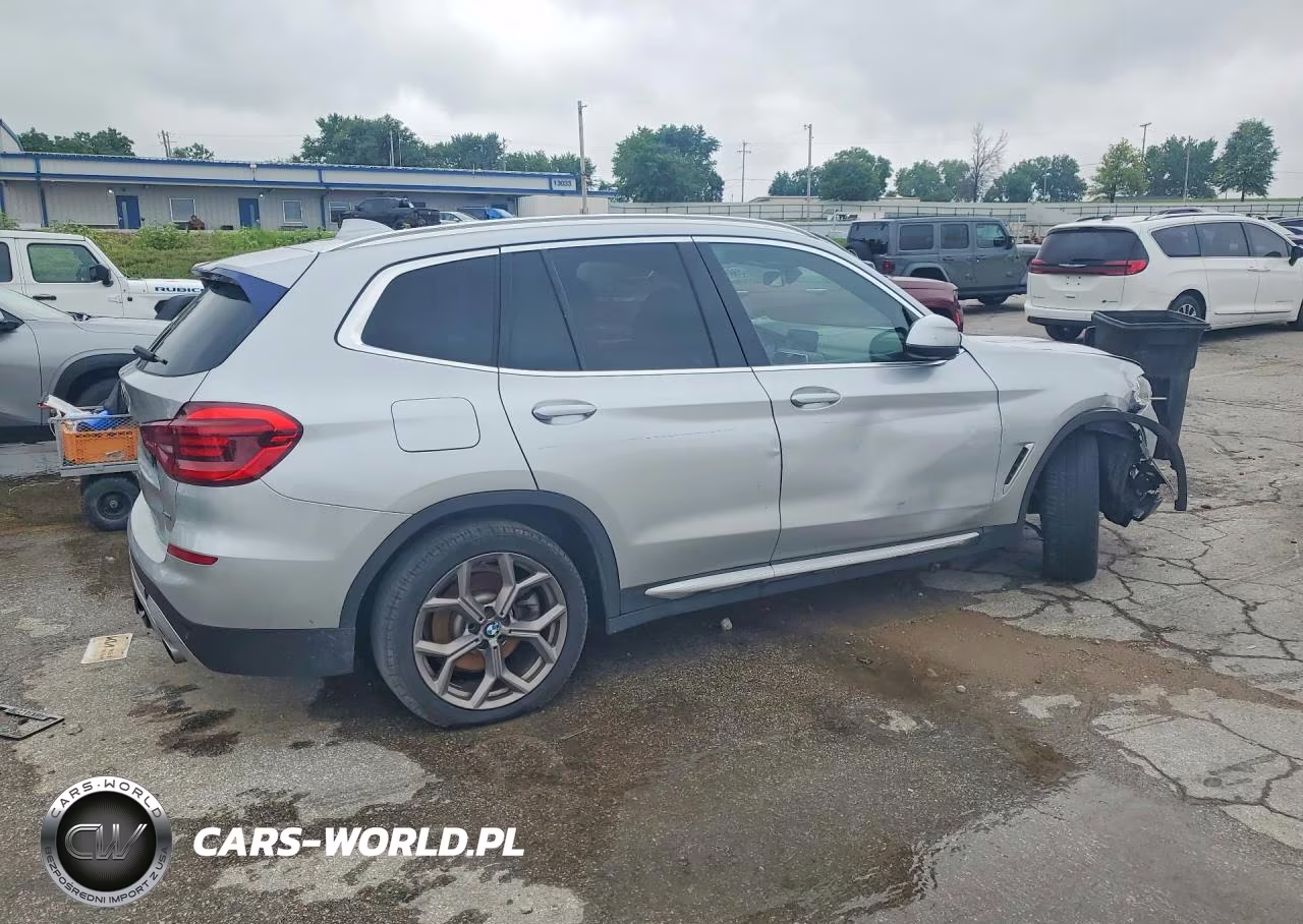 2020 BMW X3 xDrive30I VIN:5UXTY5C03L9D28383 - 3