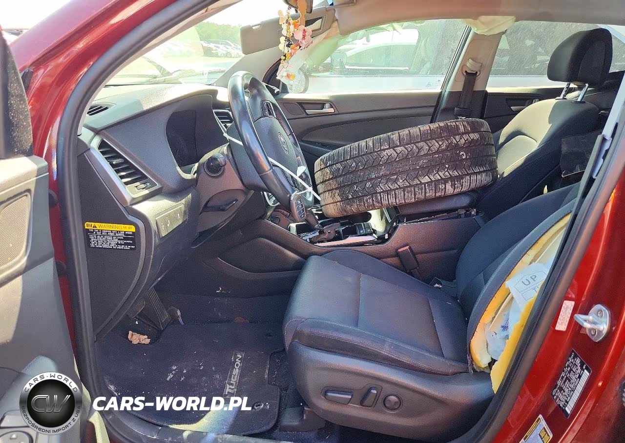 2018 Hyundai Tucson Sport VIN:KM8J33AL7JU799884 - 7