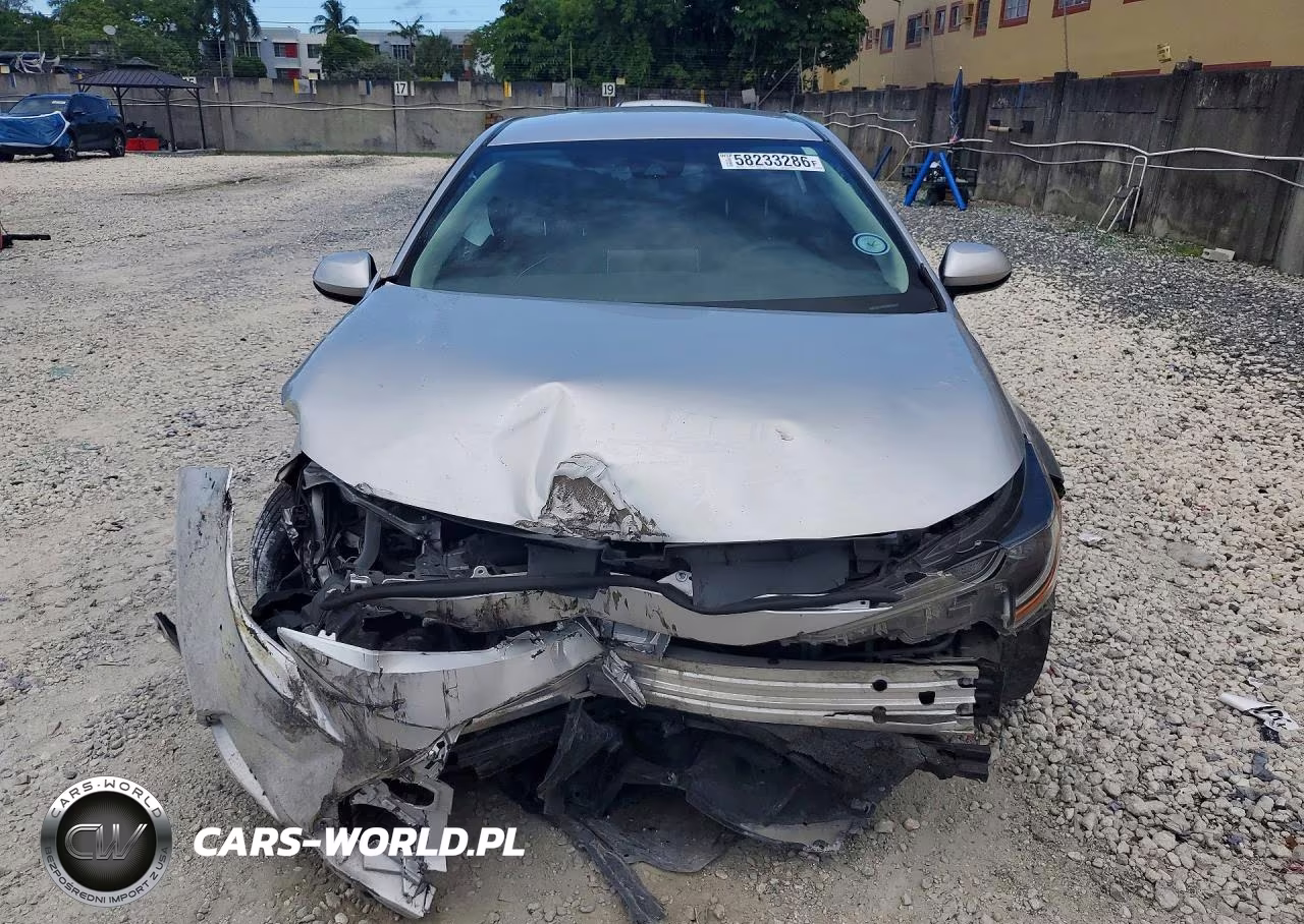 2020 Toyota Corolla Le VIN:5YFEPRAEXLP023103 - 5