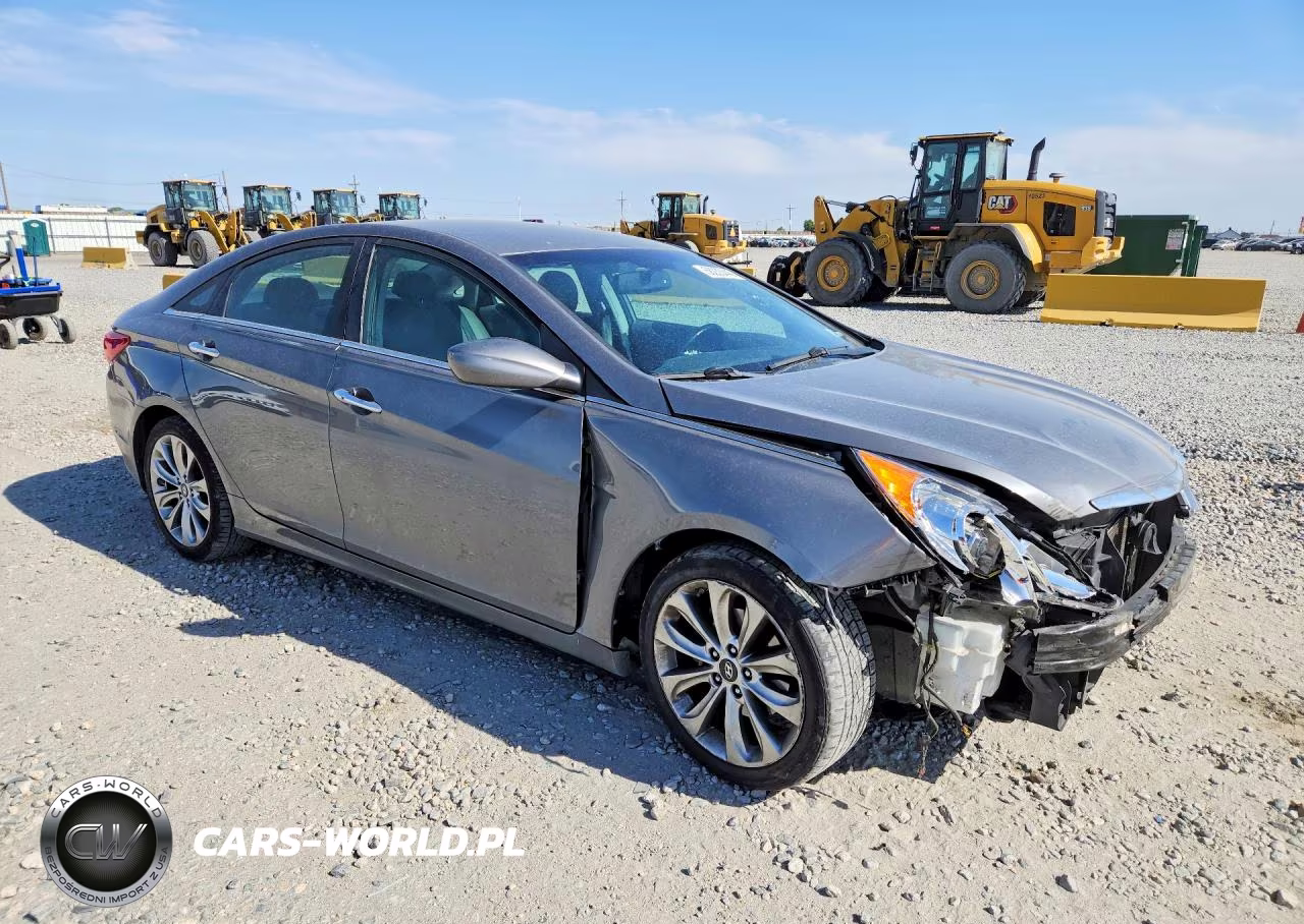 2013 Hyundai Sonata Se VIN:5NPEC4AC1DH796831 - 4