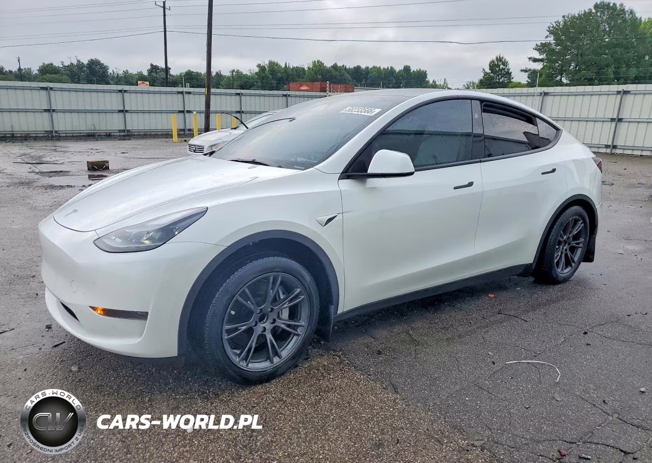 2025 Tesla Model Y – zdjęcie 1 z 12