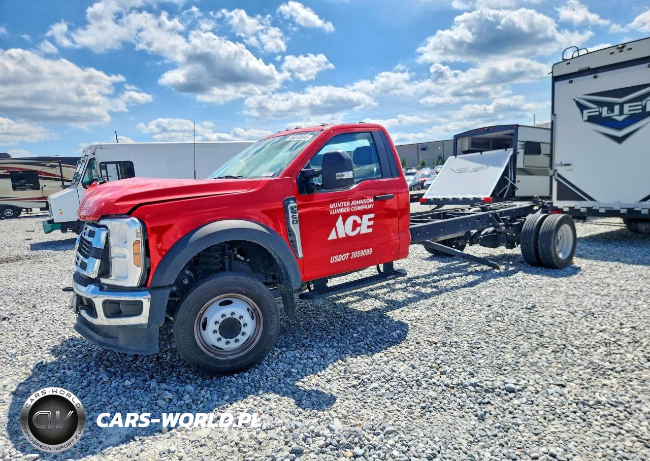 2024 Ford F550 Super Duty – zdjęcie 1 z 12