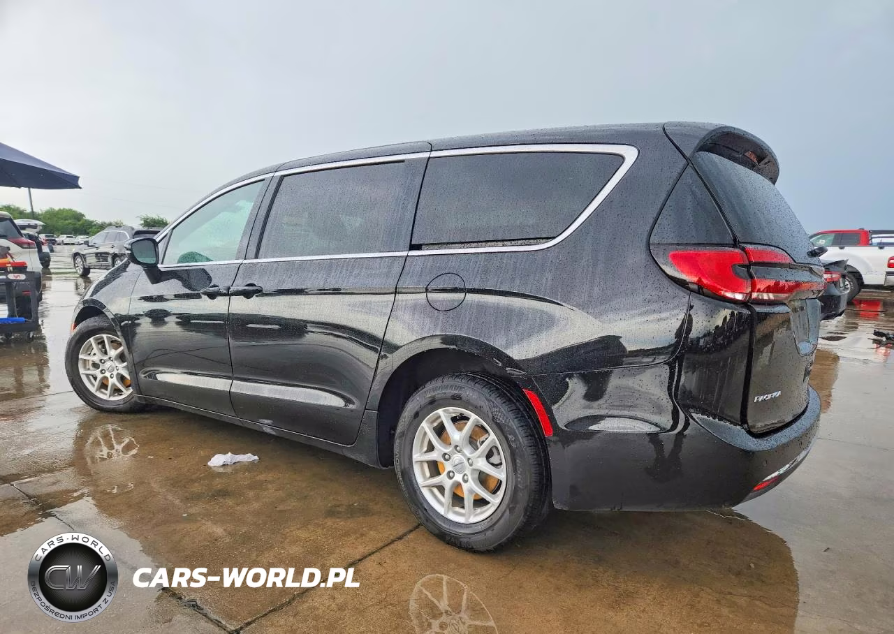 2025 Chrysler Pacifica Select VIN:2C4RC1BG9SR570439 - 2