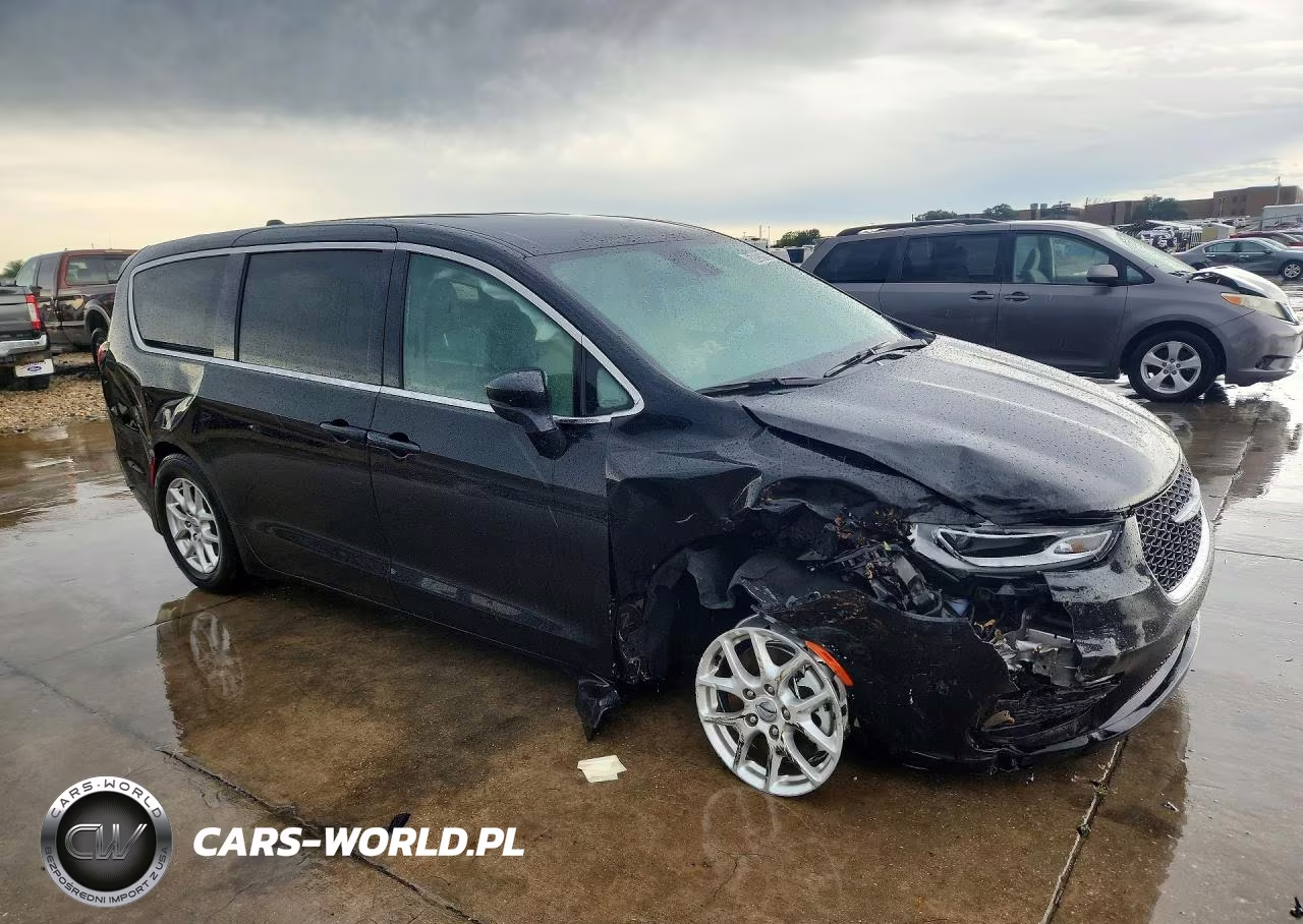 2025 Chrysler Pacifica Select VIN:2C4RC1BG9SR570439 - 4