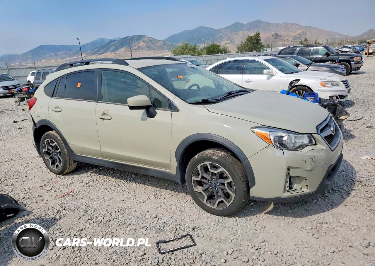 2017 Subaru Crosstrek Premium VIN:JF2GPABCXH8206206 - 4