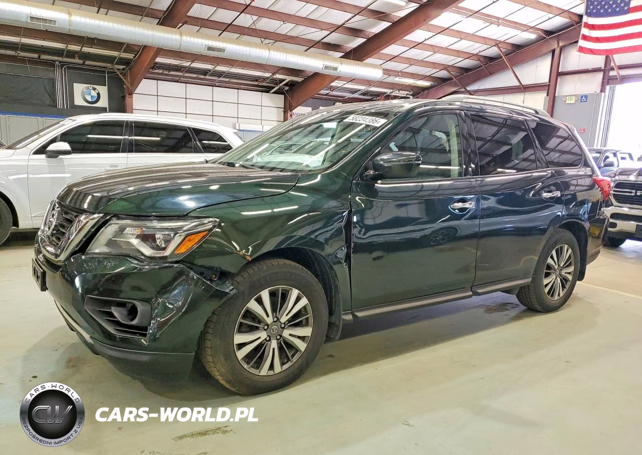 2019 Nissan Pathfinder Sv