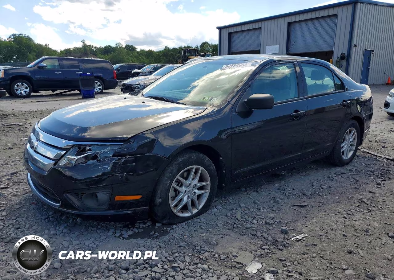 2012 Ford Fusion S – zdjęcie 1 z 12