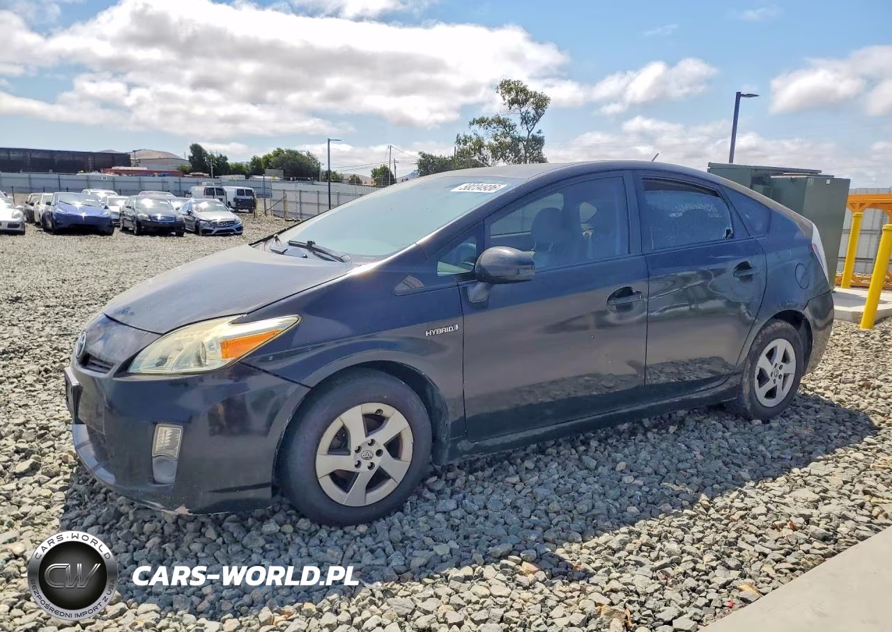 2011 Toyota Prius Two