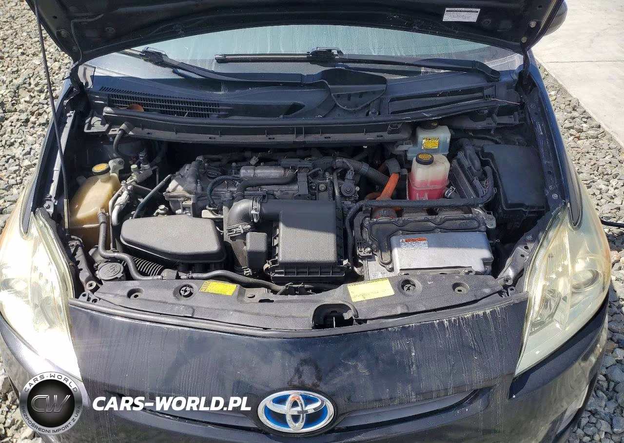 2011 Toyota Prius Two VIN:JTDKN3DU3B1461103 - 11