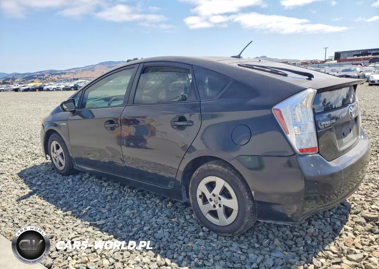 2011 Toyota Prius Two VIN:JTDKN3DU3B1461103 - 2