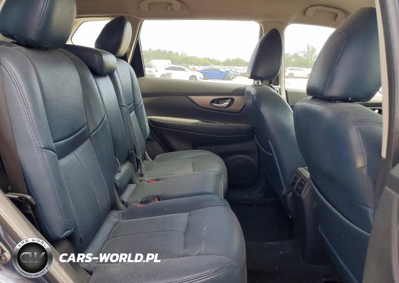 2016 Nissan Rogue S VIN:KNMAT2MVXGP606260 - 11