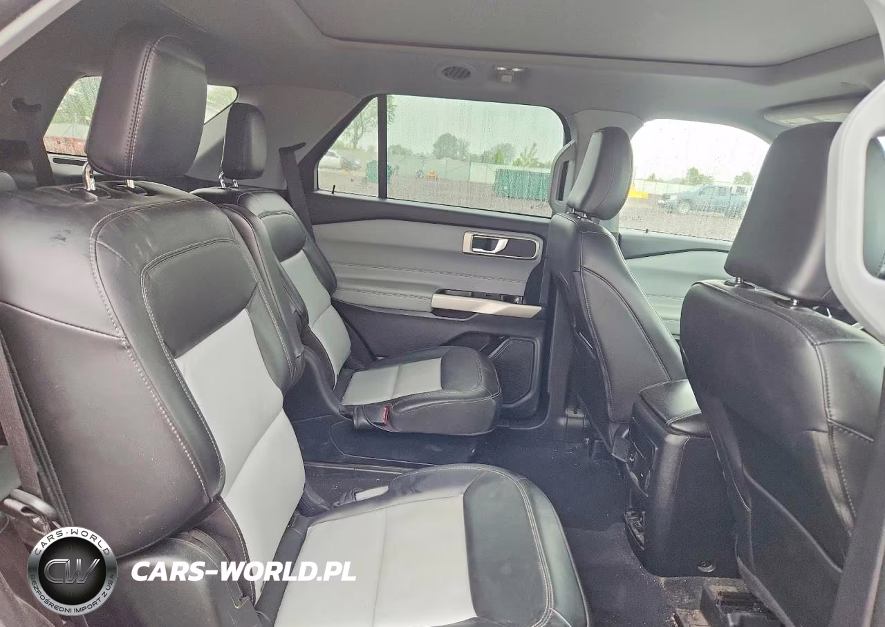 2022 Ford Explorer Xlt VIN:1FMSK8DH5NGB24650 - 11