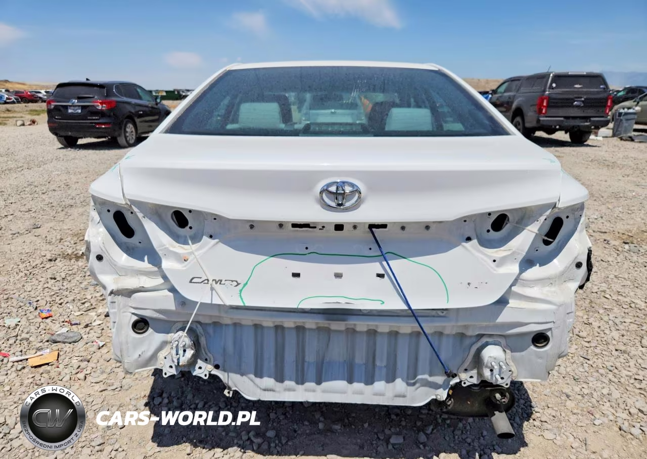 2016 Toyota Camry Le VIN:4T4BF1FK7GR525762 - 6