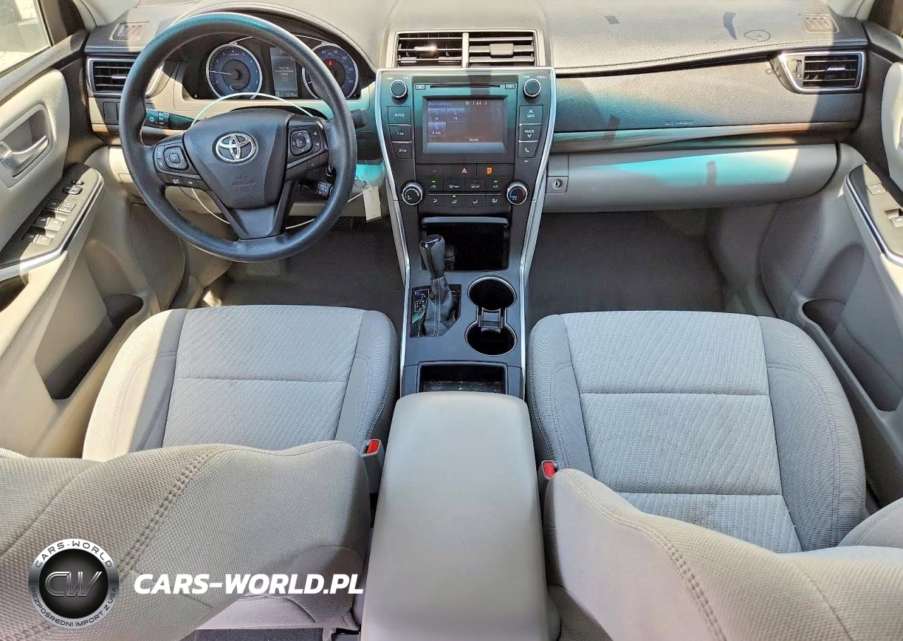 2016 Toyota Camry Le VIN:4T4BF1FK7GR525762 - 8