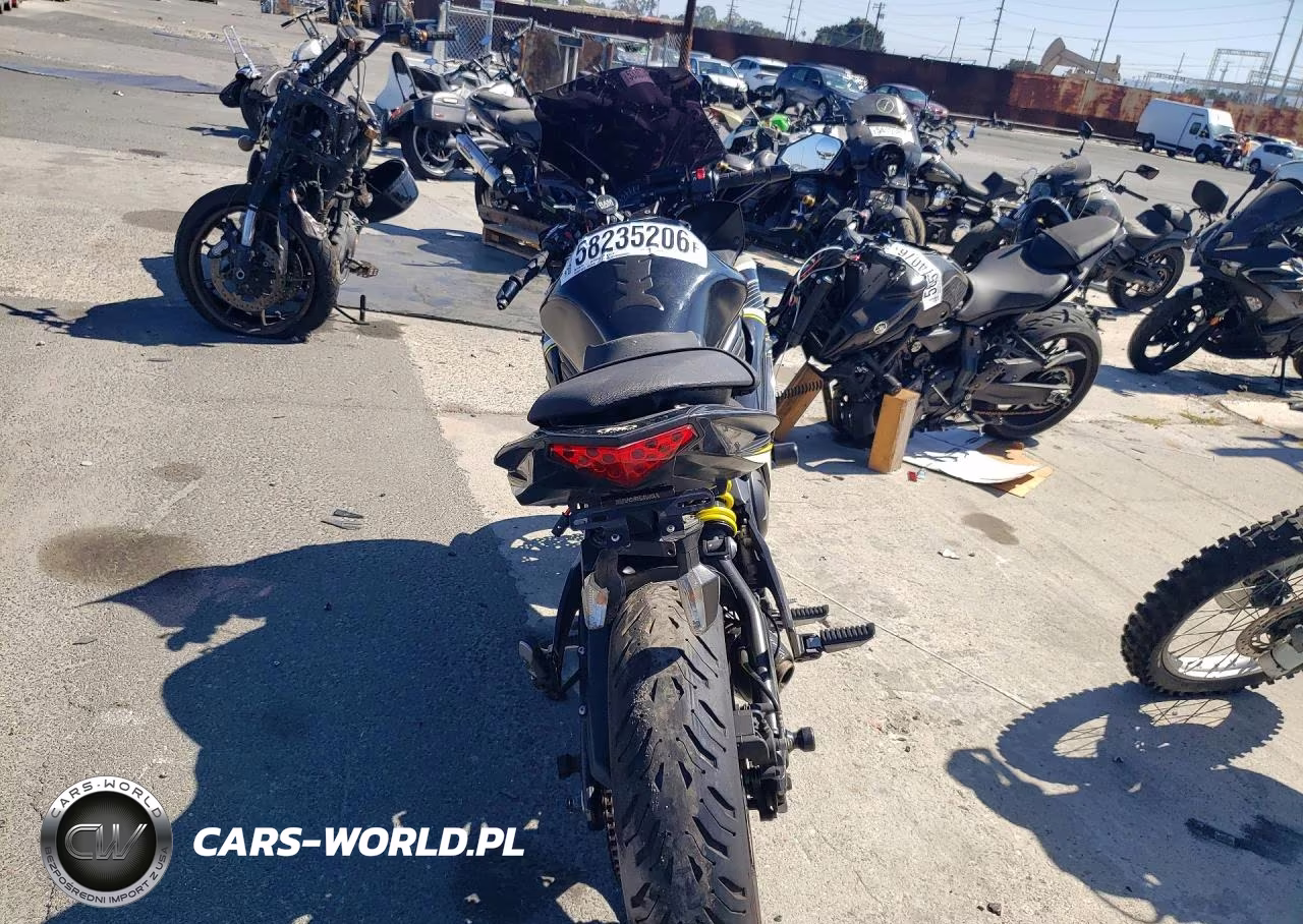 2013 Kawasaki Ex650 F VIN:JKAEXEF14DDA03977 - 4