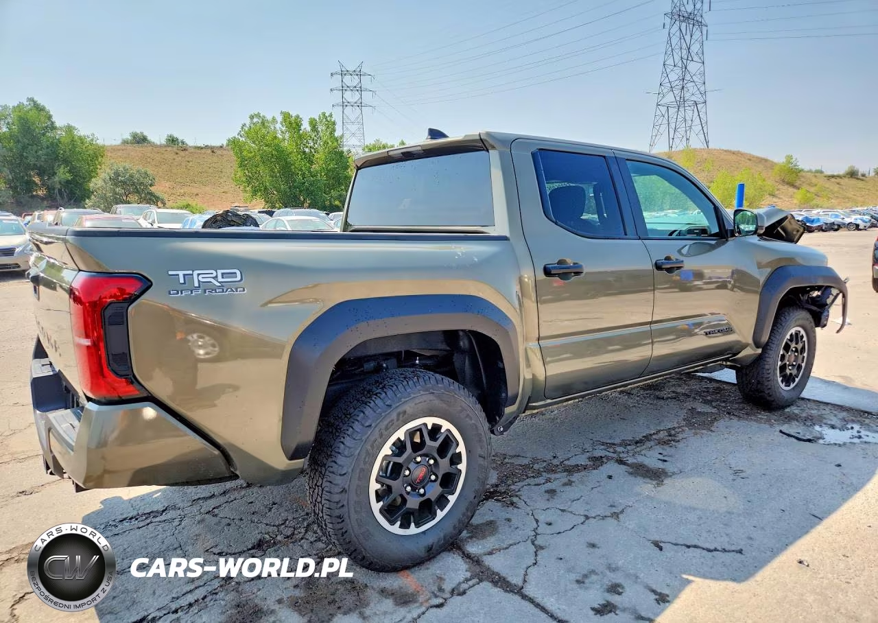 2025 Toyota Tacoma Trd Off-Road VIN:3TMLB5JN4SM130247 - 3