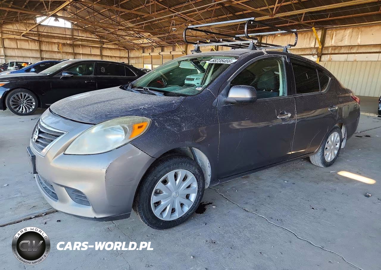 2012 Nissan Versa – zdjęcie 1 z 12