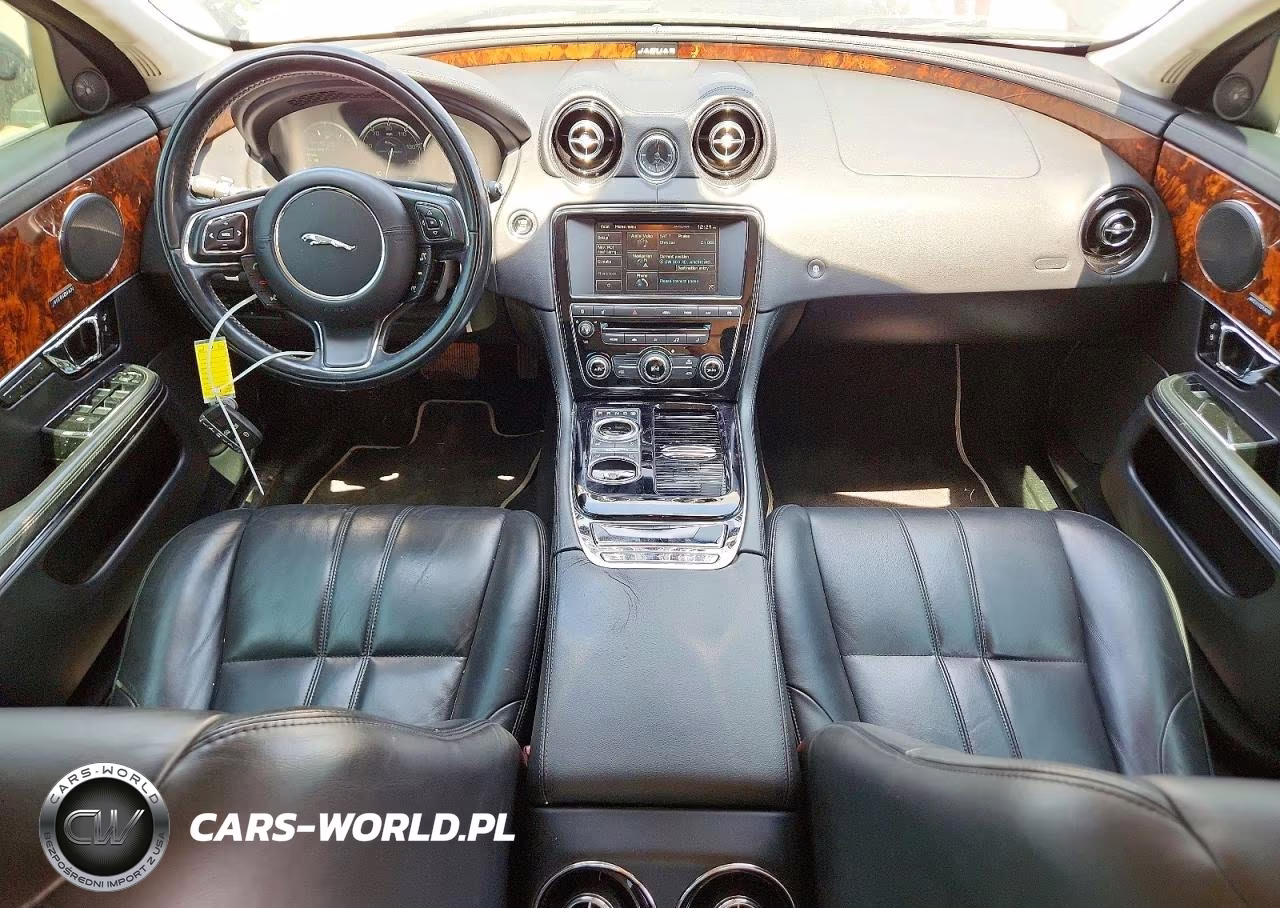 2015 Jaguar Xj VIN:SAJWJ1CDXF8V79327 - 8