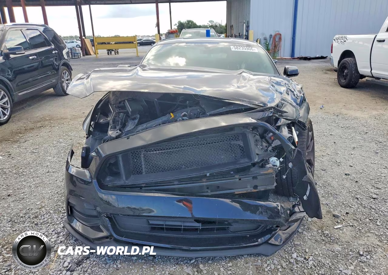 2015 Ford Mustang VIN:1FA6P8AM8F5305043 - 5