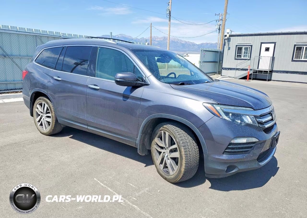 2016 Honda Pilot Elite VIN:5FNYF6H05GB067844 - 4