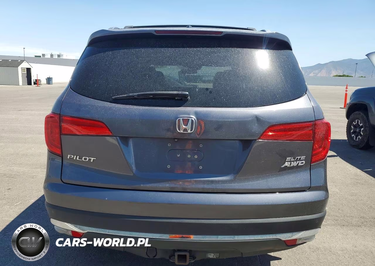 2016 Honda Pilot Elite VIN:5FNYF6H05GB067844 - 6