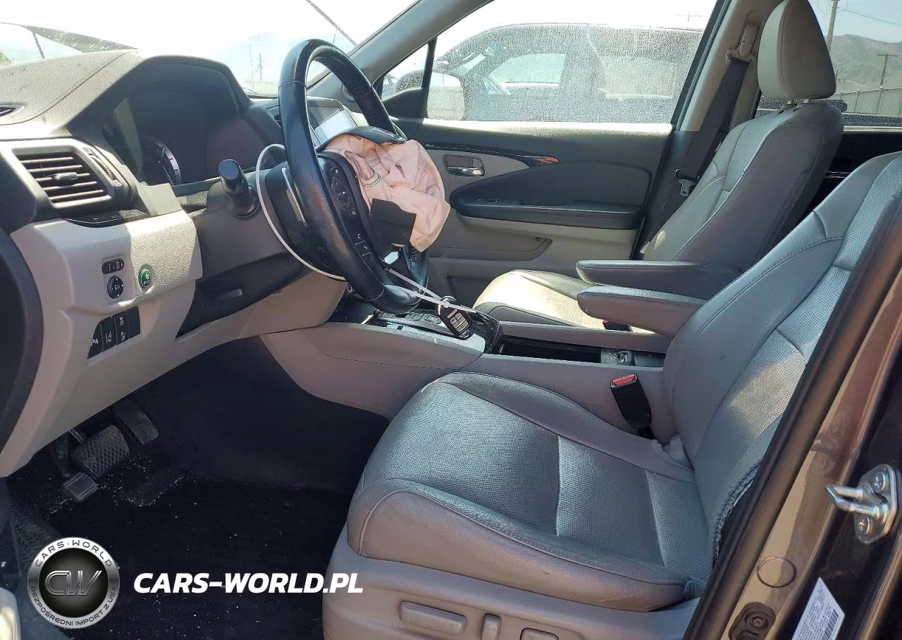 2016 Honda Pilot Elite VIN:5FNYF6H05GB067844 - 7