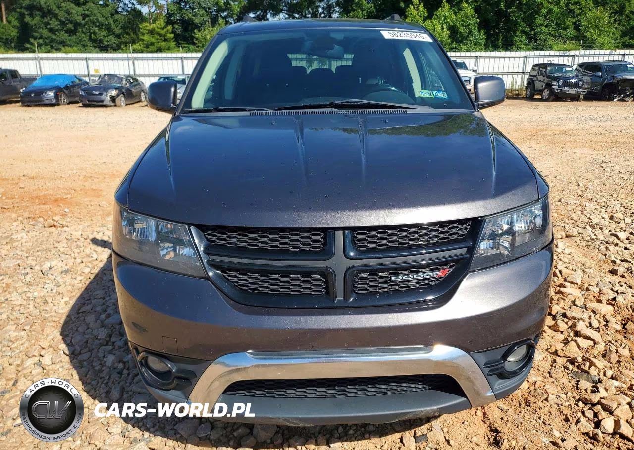 2019 Dodge Journey Crossroad VIN:3C4PDDGG2KT838629 - 5