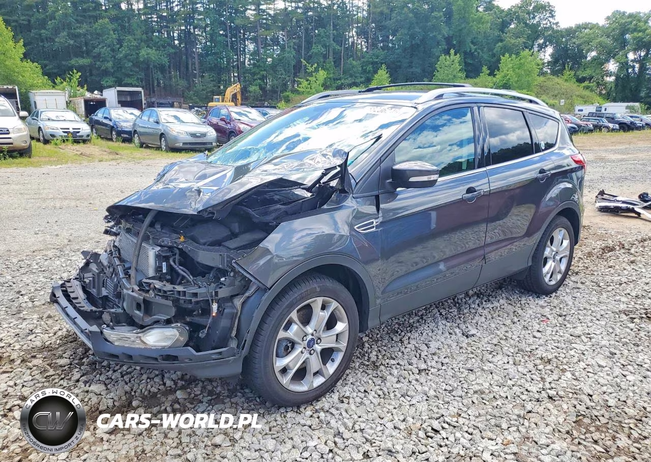 2016 Ford Escape Titanium – zdjęcie 1 z 14