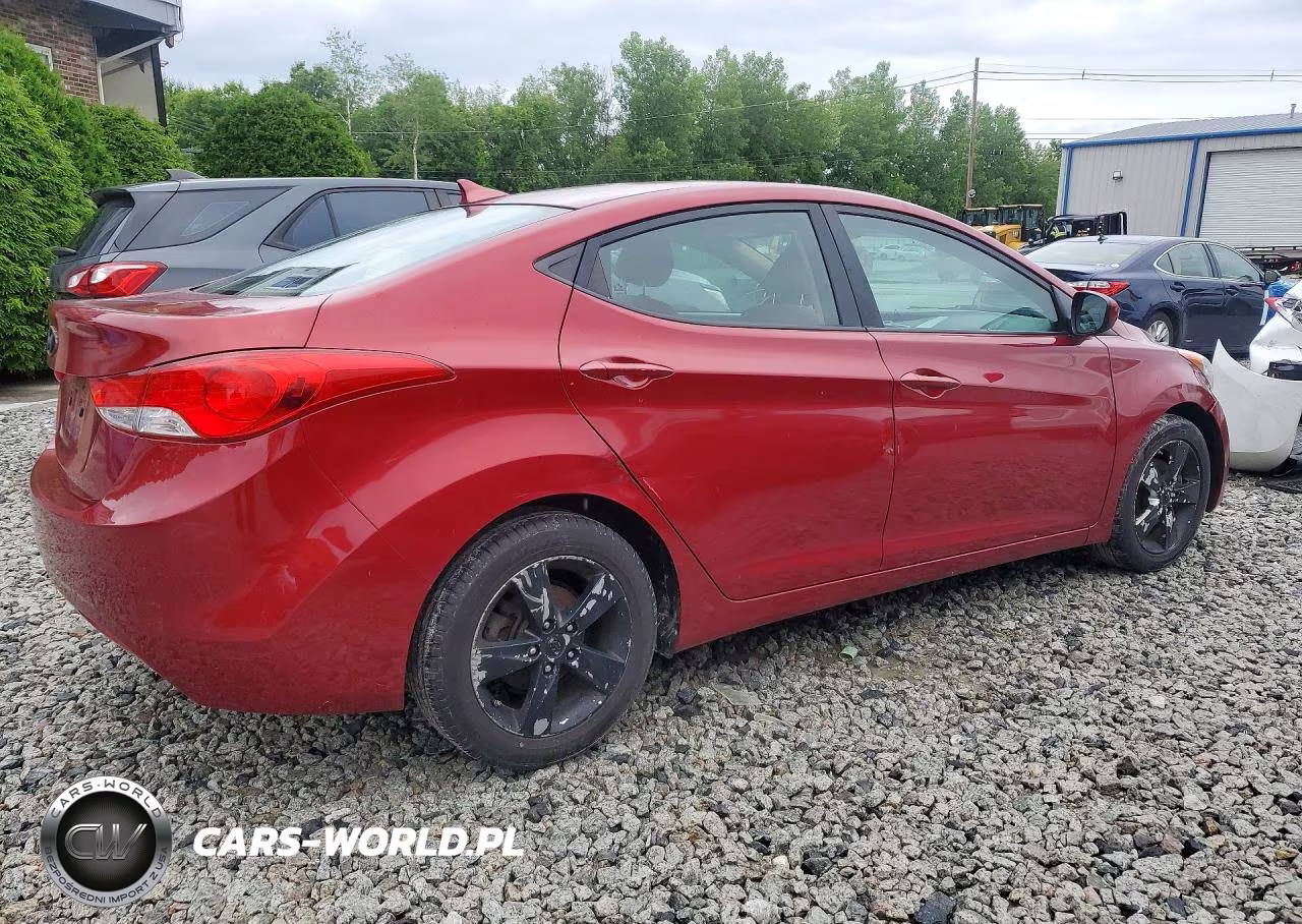 2013 Hyundai Elantra Gls VIN:5NPDH4AE0DH428462 - 3