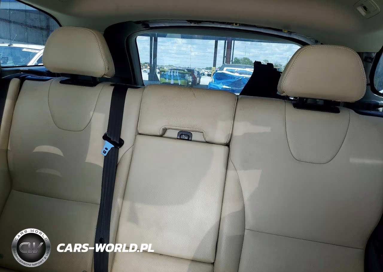 2017 Volvo Xc60 T5 Dynamic VIN:YV440MDR8H2217763 - 10