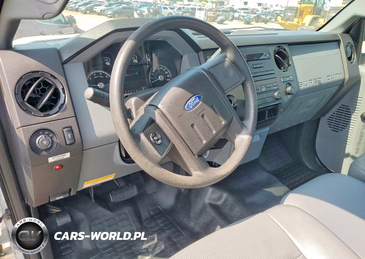 2013 Ford F250 Super Duty VIN:1FTBF2A61DEA64773 - 8