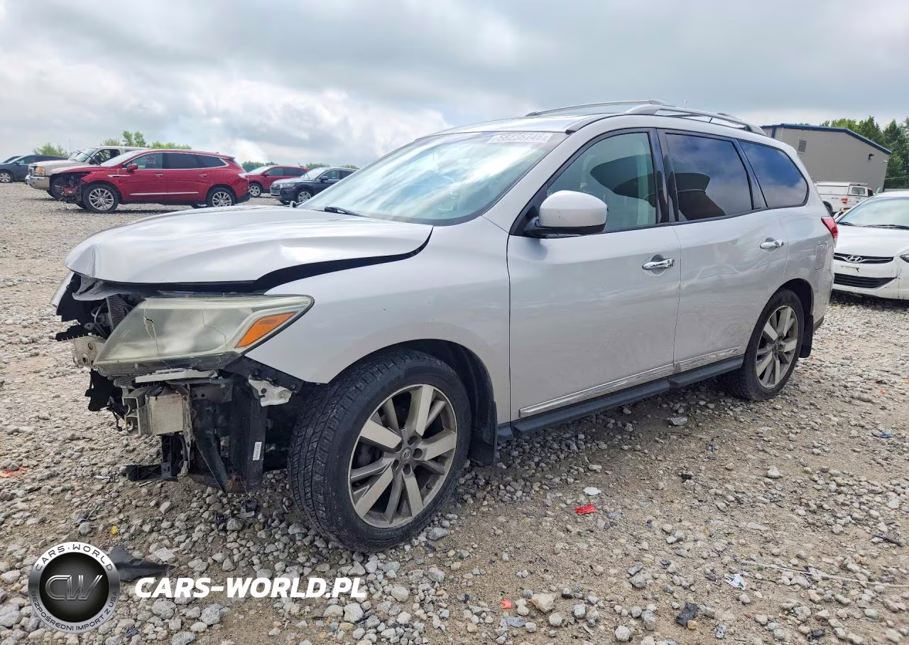 2015 Nissan Pathfinder S