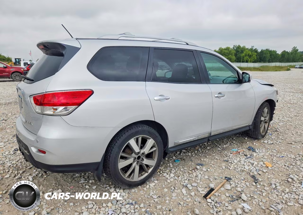 2015 Nissan Pathfinder S VIN:5N1AR2MN2FC679820 - 3