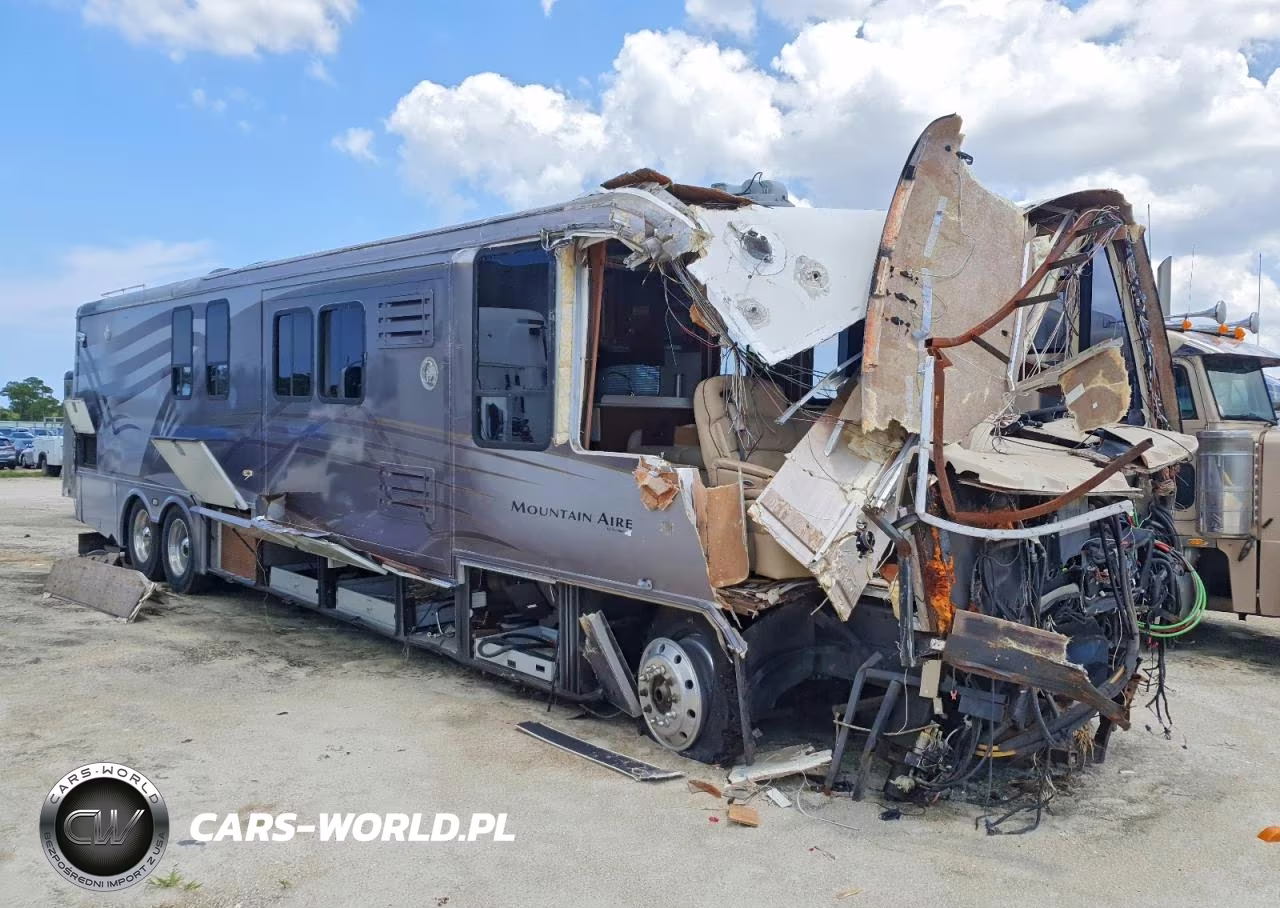 2002 Spartan Mountain Aire Rv