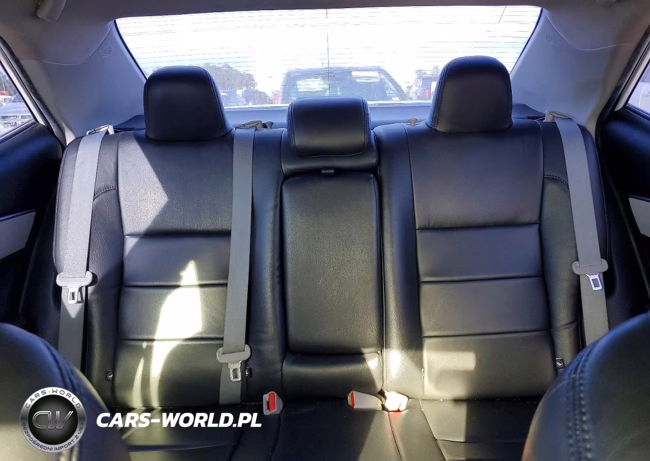 2016 Toyota Corolla Le Plus VIN:5YFBURHEXGP449090 - 10