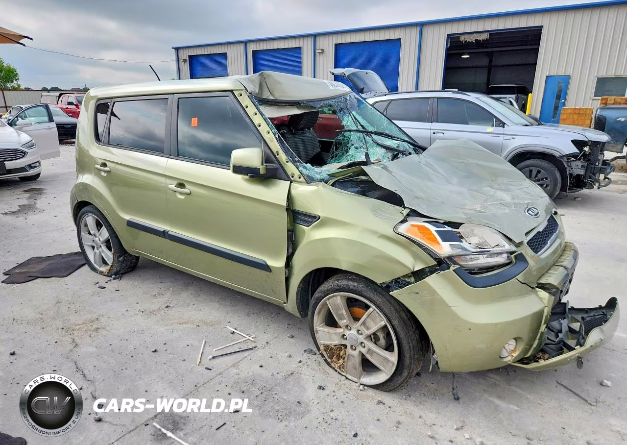 2011 Kia Soul ! VIN:KNDJT2A29B7248460 - 4