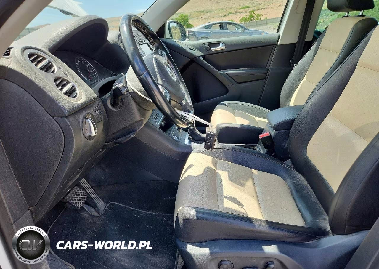 2016 Volkswagen Tiguan S VIN:WVGAV7AX8GW591644 - 7