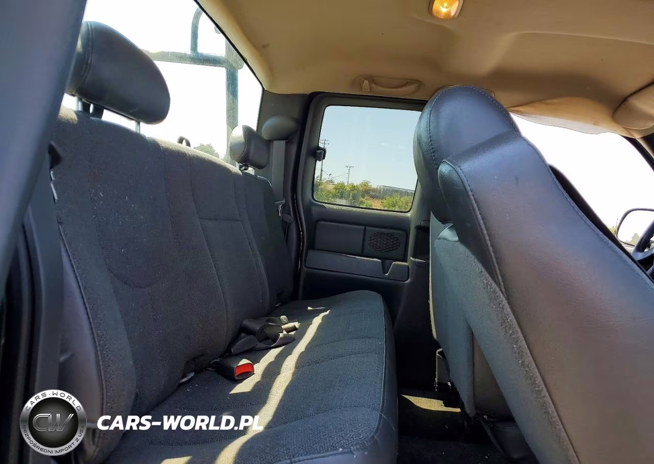2005 Chevrolet Silverado C1500 VIN:1GCEC19X55Z260934 - 10