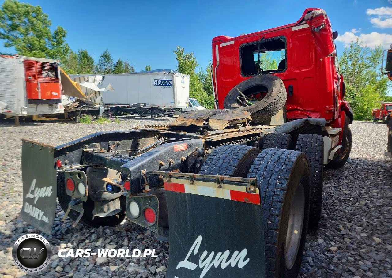 2024 Western Star 49X Chassis Semi Truck VIN:5KJJBWDV4RLVE0677 - 4