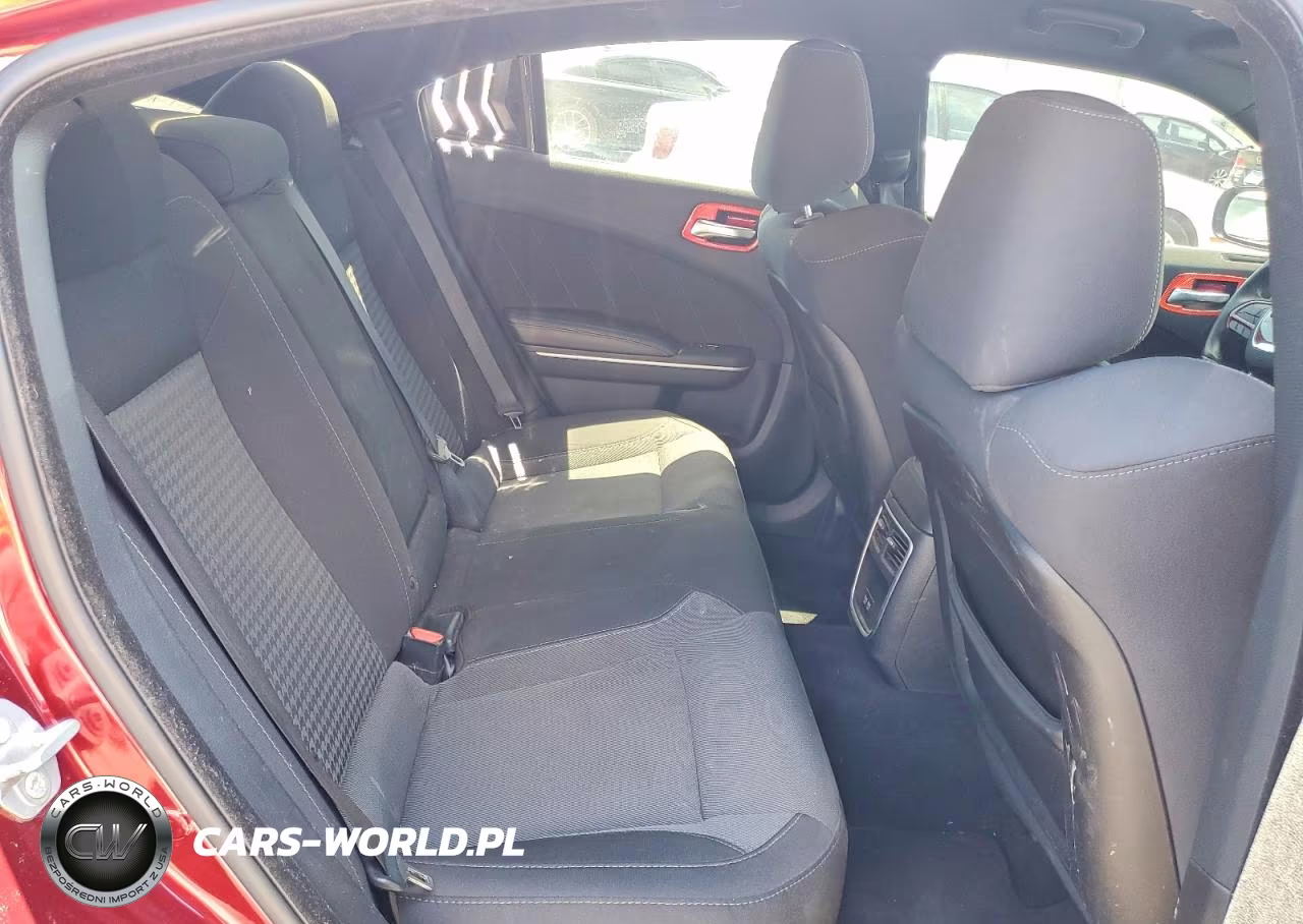2019 Dodge Charger VIN:2C3CDXHG9KH585076 - 10