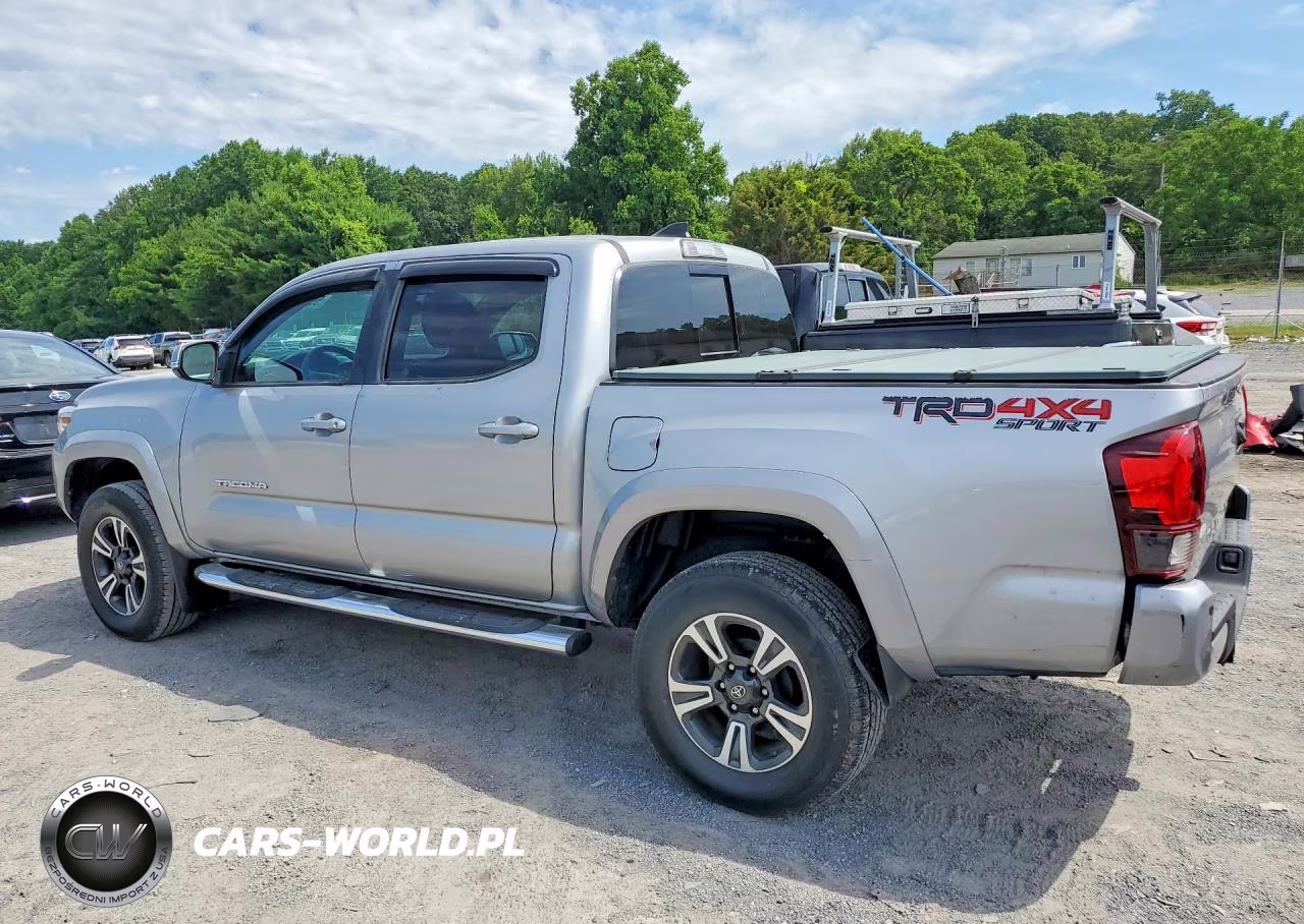 2018 Toyota Tacoma Trd Sport VIN:3TMCZ5AN4JM130016 - 2