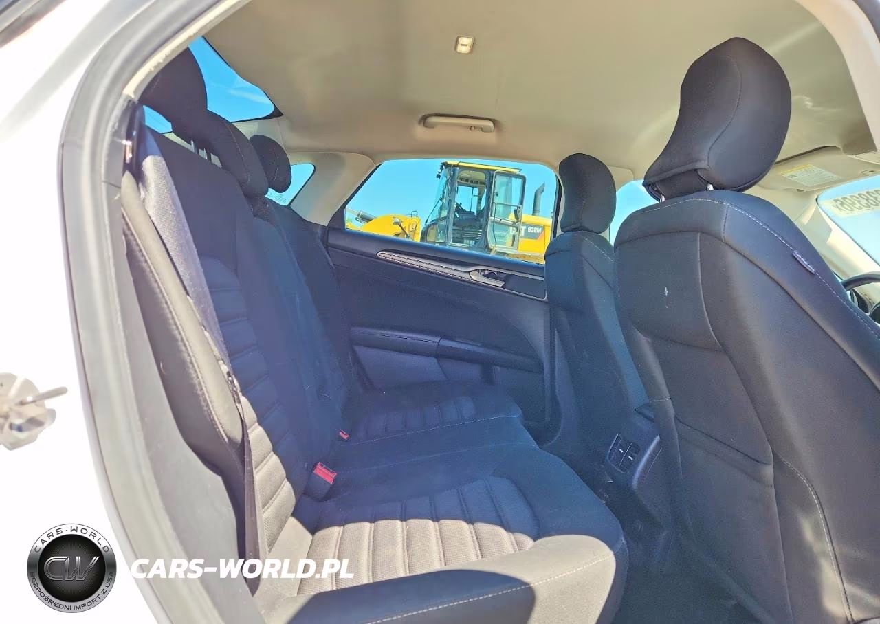 2018 Ford Fusion Se VIN:3FA6P0H74JR159506 - 10