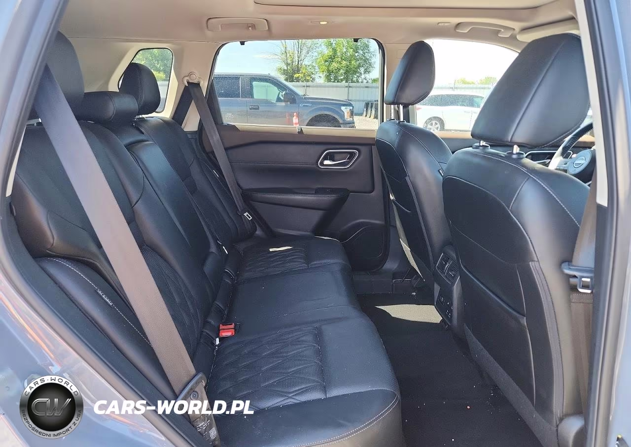2023 Nissan Rogue Platinum VIN:JN8BT3DD8PW303294 - 10