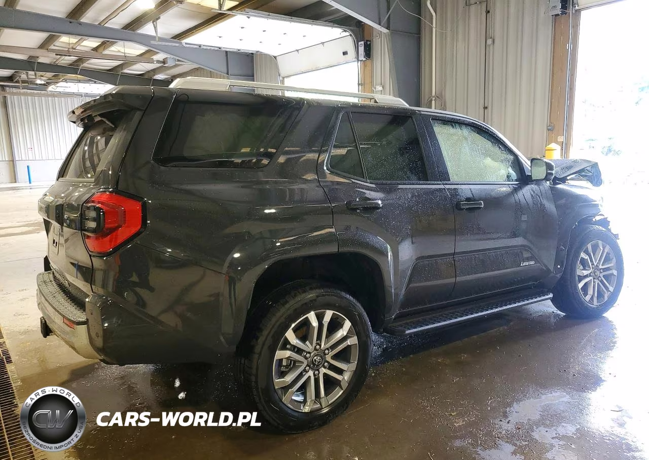 2026 Toyota 4Runner Limited VIN:JTEVA5BR0T5114109 - 3