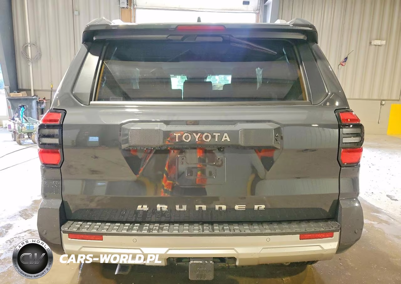 2026 Toyota 4Runner Limited VIN:JTEVA5BR0T5114109 - 6