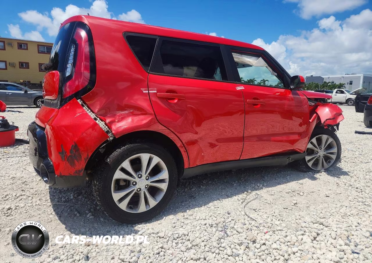 2016 Kia Soul + VIN:KNDJP3A53G7822983 - 3