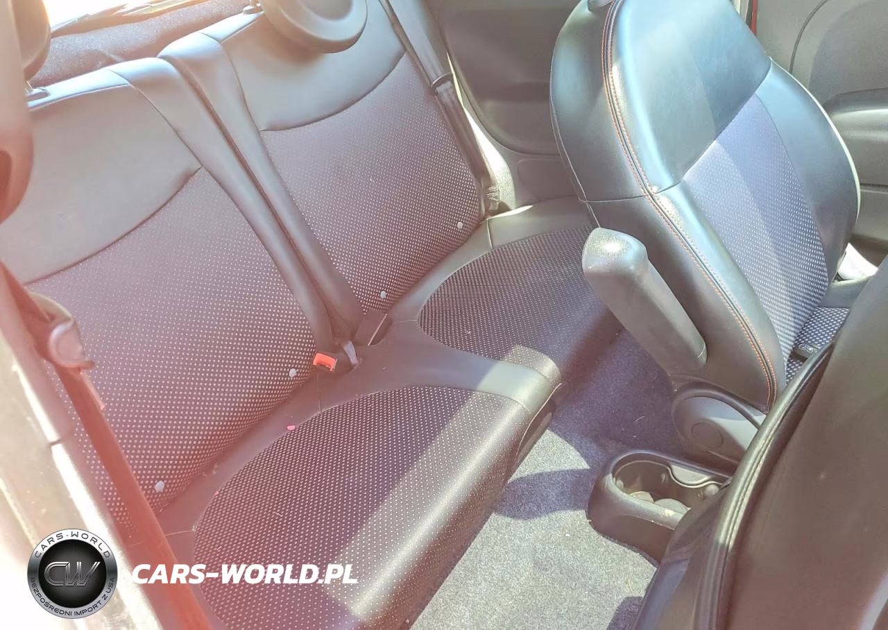 2013 Fiat 500 Electric VIN:3C3CFFGE2DT751050 - 10