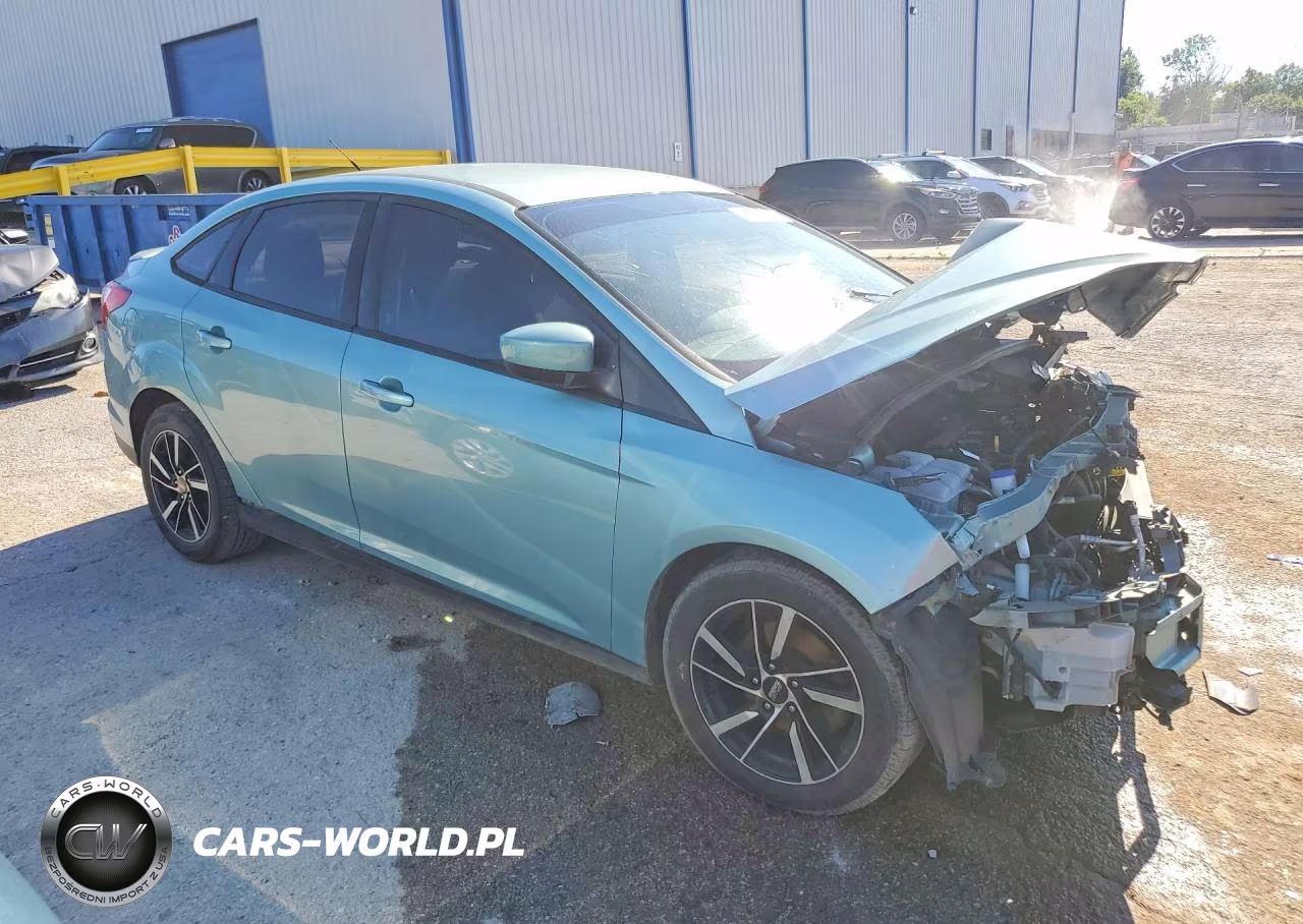 2012 Ford Focus Se VIN:1FAHP3F2XCL219503 - 4