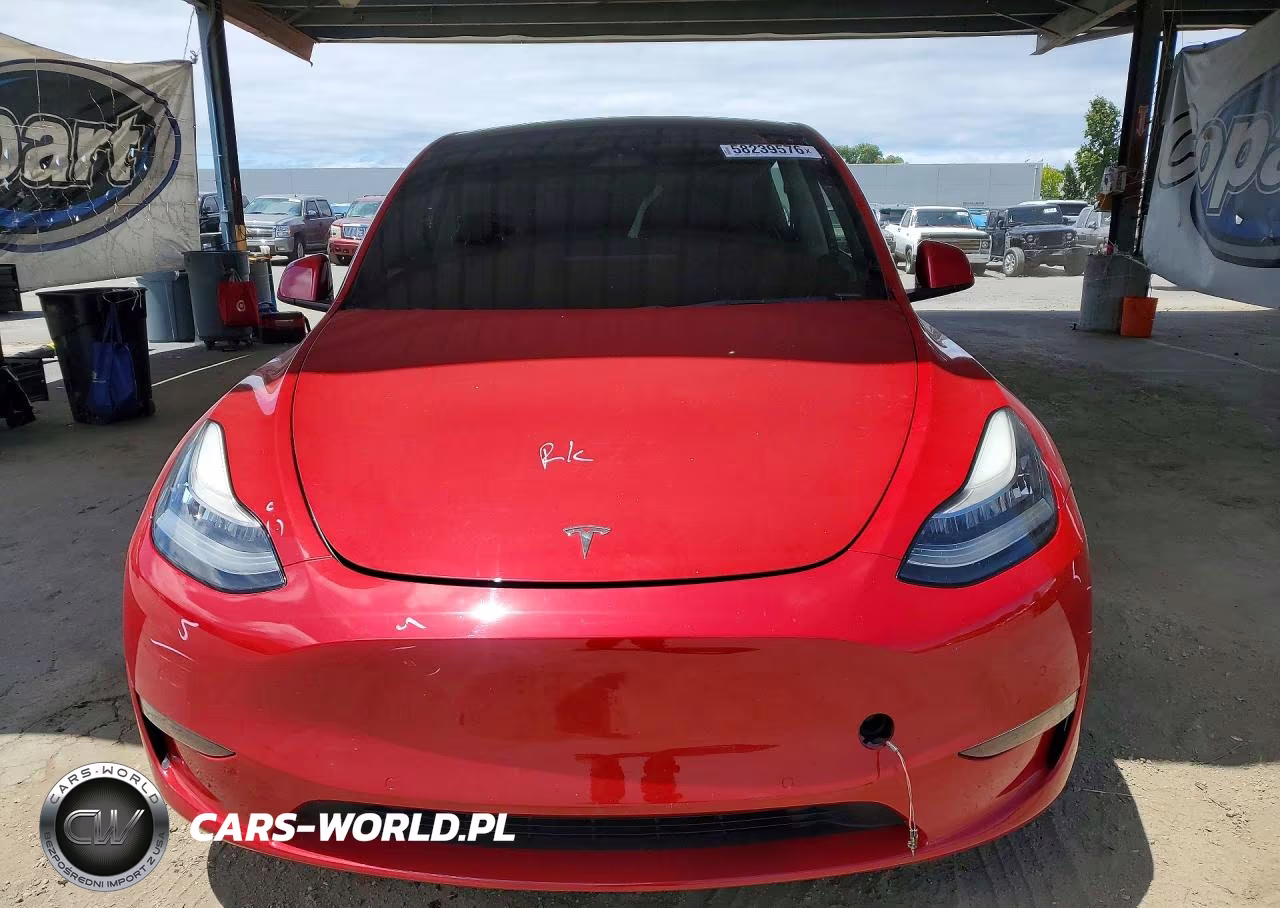 2021 Tesla Model Y VIN:5YJYGDED8MF107600 - 5